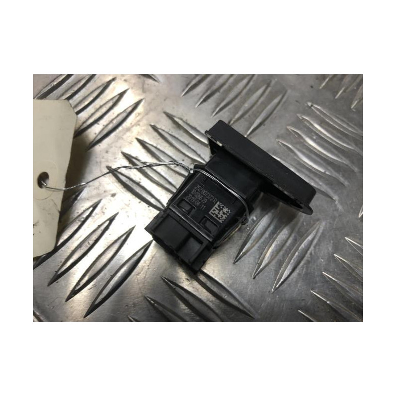 Bouton de warning RENAULT CAPTUR 1 PHASE 2 d’occasion