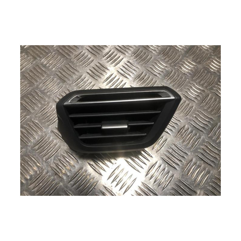 Aerateur tableau de bord avant droit PEUGEOT 208 2 d’occasion