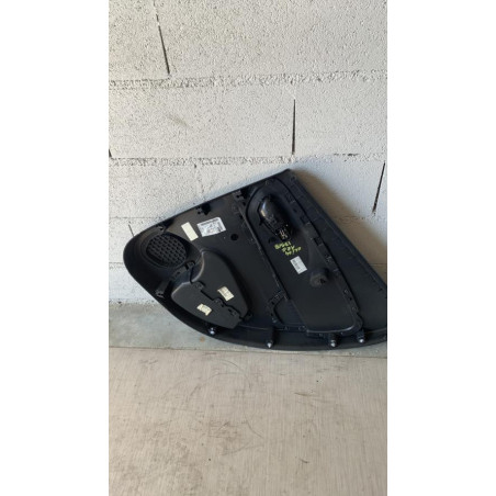 Panneau de porte arriere gauche RENAULT CLIO 4 PHASE 1 BREAK d’occasion