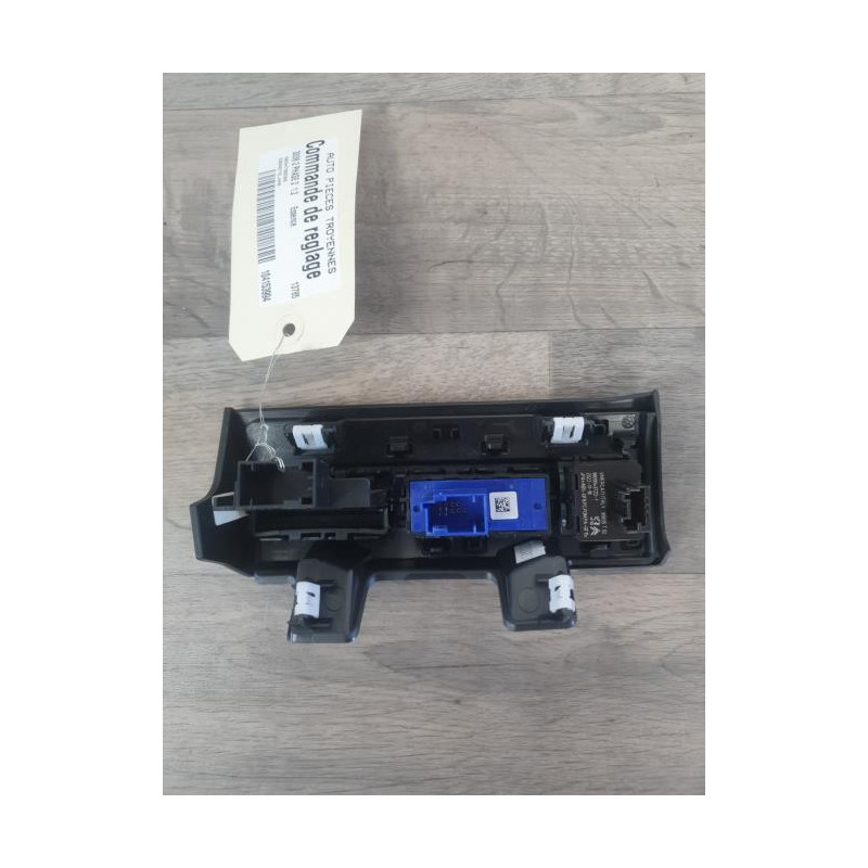 Commande de reglage hauteur de phare PEUGEOT 3008 2 PHASE 2 d’occasion