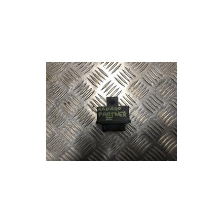Relais electrique PEUGEOT PARTNER 2 PHASE 1 d’occasion
