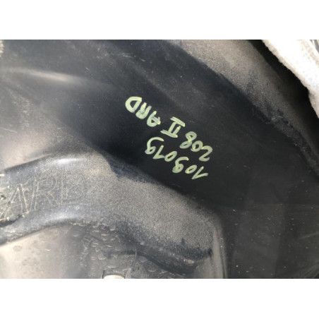 Pare boue arriere droit PEUGEOT 208 2 d’occasion