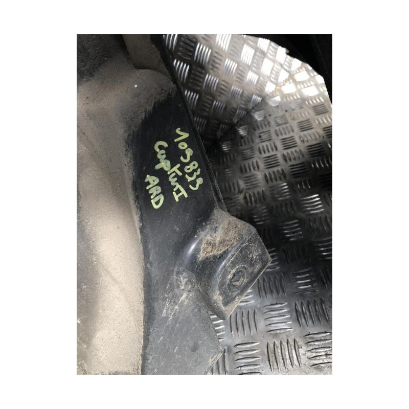 Pare boue arriere droit RENAULT CAPTUR 1 PHASE 2 d’occasion