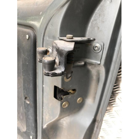 Porte laterale droit RENAULT KANGOO 1 PHASE 1 d’occasion