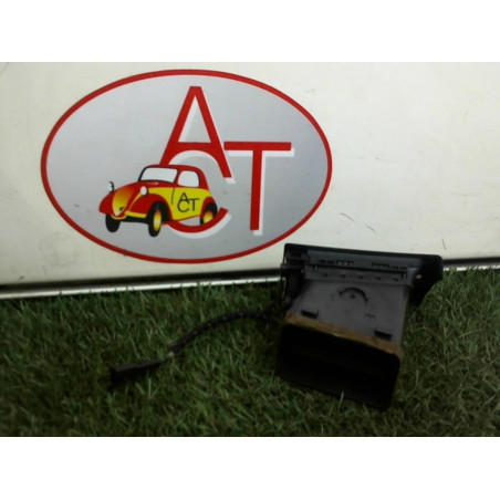 Aerateur tableau de bord avant gauche AUDI A4 (B7) d’occasion