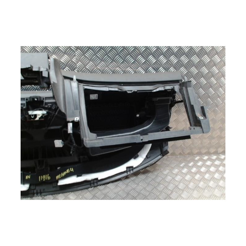 Tableau de bord RENAULT MEGANE 4 PHASE 2 d’occasion