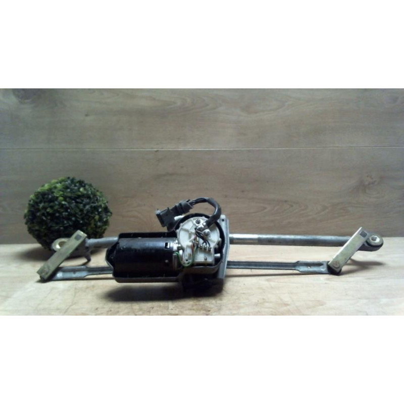 Moteur essuie glace avant RENAULT CLIO 2 PHASE 1 d’occasion