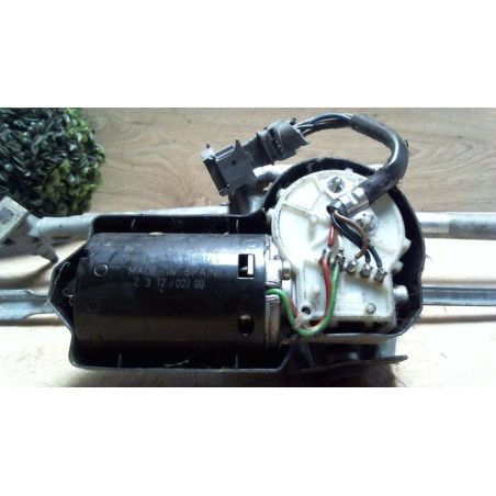 Moteur essuie glace avant RENAULT CLIO 2 PHASE 1 d’occasion