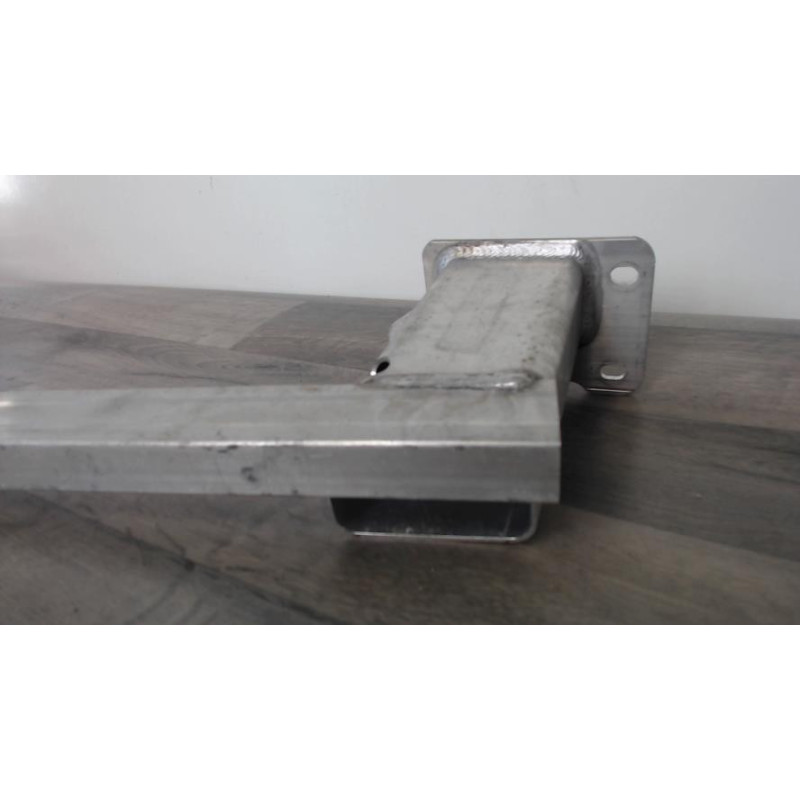 Renfort pare choc avant (traverse) PEUGEOT 3008 2 PHASE 2 d’occasion