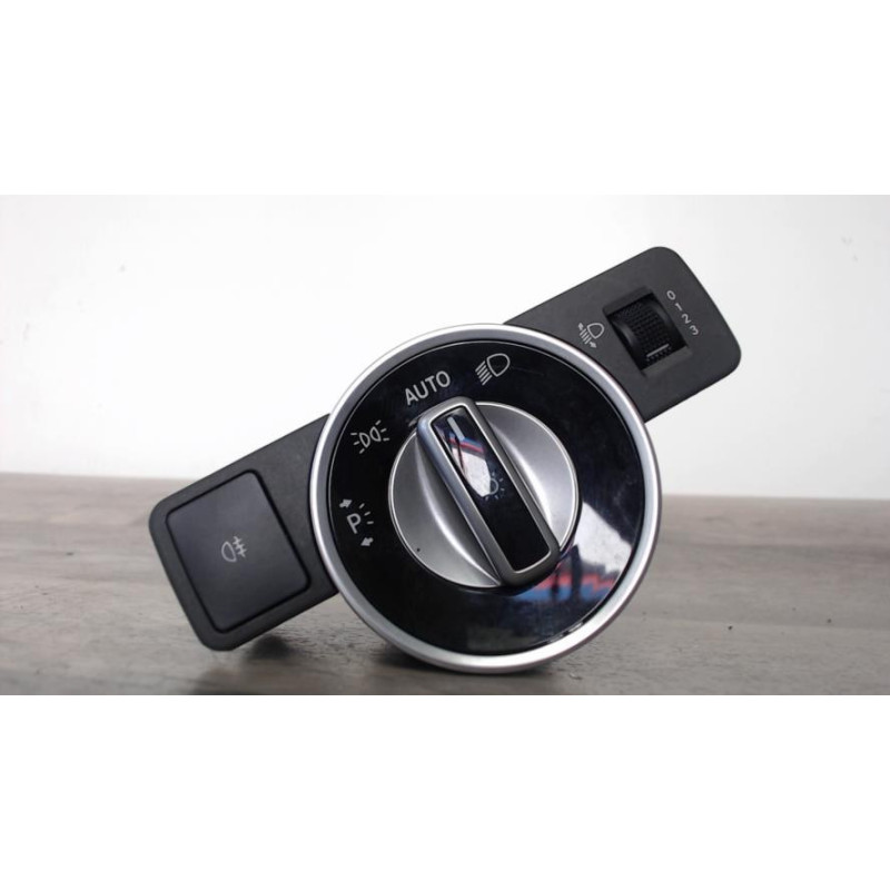 Commande de phare MERCEDES CLASSE A 176 PHASE 1 d’occasion