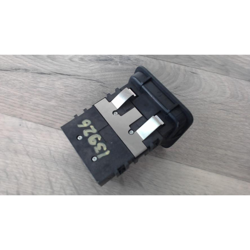 Poignee electrique frein a main MERCEDES CLASSE A 176 PHASE 1 d’occasion