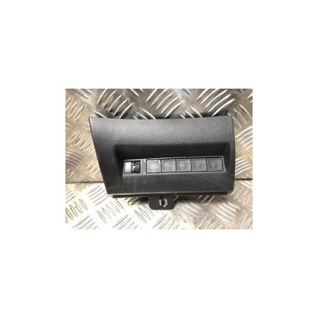 Commande de reglage hauteur de phare PEUGEOT 208 2 d’occasion