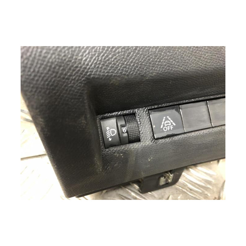 Commande de reglage hauteur de phare PEUGEOT 208 2 d’occasion