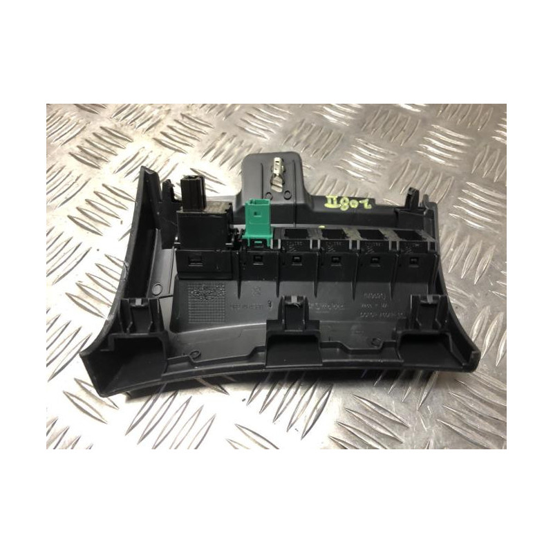 Commande de reglage hauteur de phare PEUGEOT 208 2 d’occasion