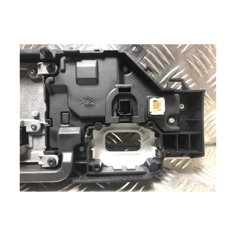 Ecran GPS CITROEN C4 PICASSO 2 PHASE 1 d’occasion