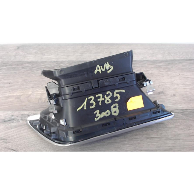 Aerateur tableau de bord avant droit PEUGEOT 3008 2 PHASE 2 d’occasion