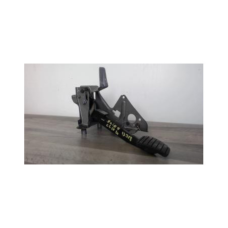 Pedale de frein RENAULT CLIO 4 PHASE 1 BREAK d’occasion