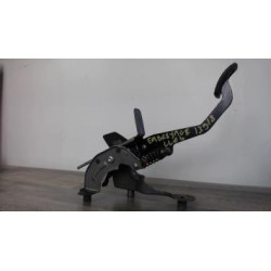 Pedale d'embrayage RENAULT CLIO 4 PHASE 1 BREAK d’occasion
