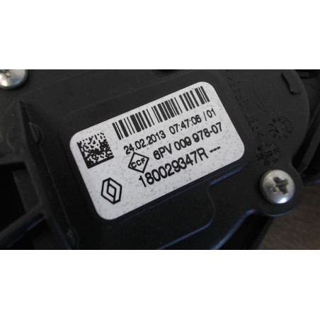 Pedale d'accelerateur RENAULT CLIO 4 PHASE 1 BREAK d’occasion