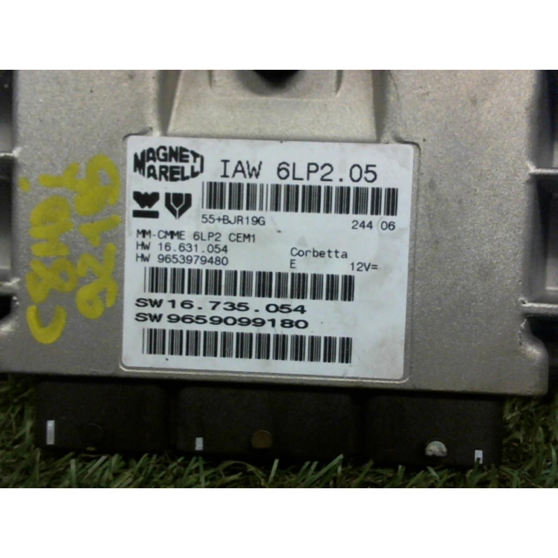 Calculateur moteur CITROEN C8 PHASE 1 d’occasion