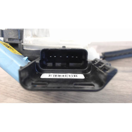 Serrure avant droit PEUGEOT 3008 2 PHASE 2 d’occasion