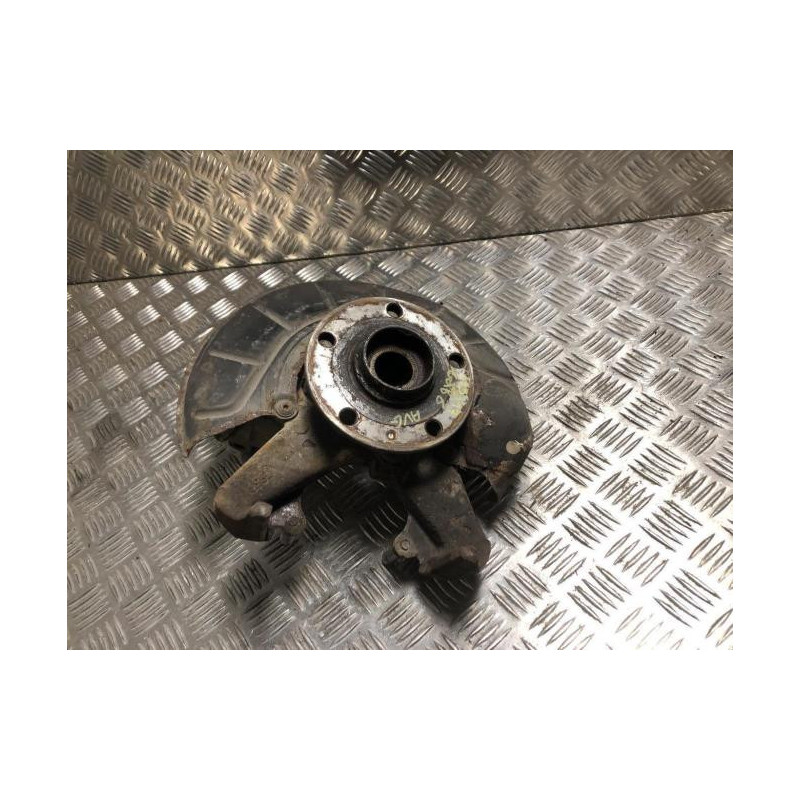 Fusee avant gauche VOLKSWAGEN GOLF 6 d’occasion