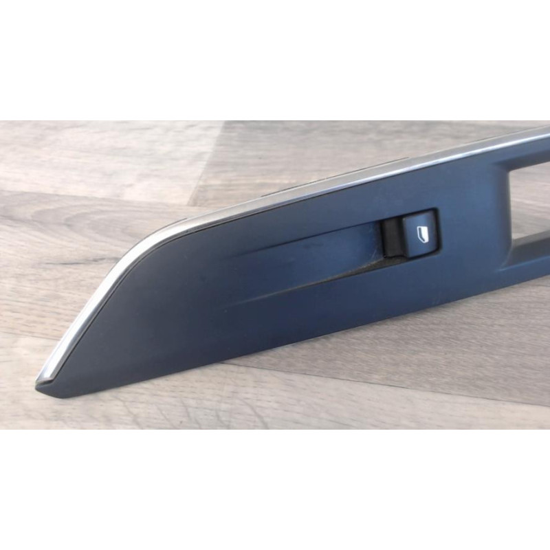 Interrupteur de leve vitre avant droit PEUGEOT 3008 2 PHASE 2 d’occasion