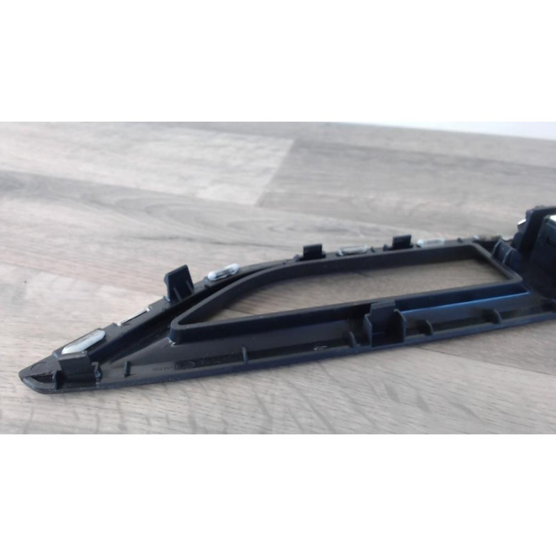 Interrupteur de leve vitre avant droit PEUGEOT 3008 2 PHASE 2 d’occasion