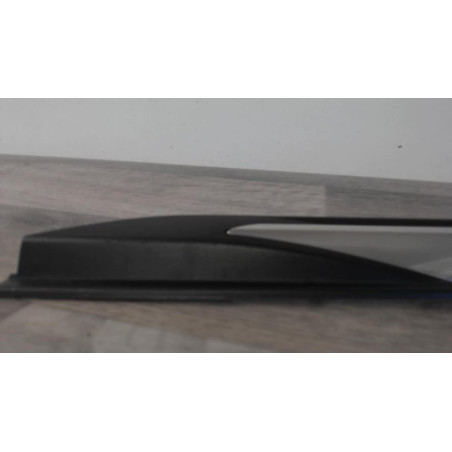 Baguette de porte avant gauche PEUGEOT 3008 2 PHASE 2 d’occasion
