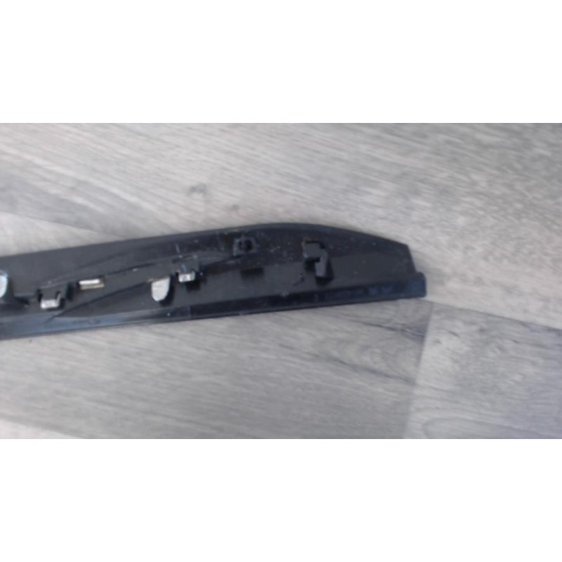 Baguette de porte avant gauche PEUGEOT 3008 2 PHASE 2 d’occasion