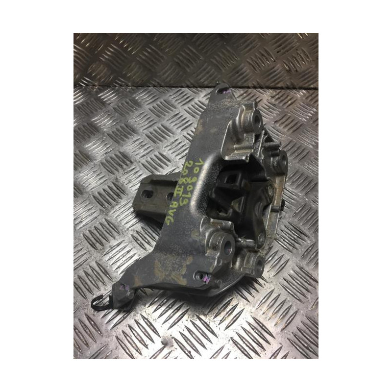Support moteur gauche PEUGEOT 208 2 d’occasion
