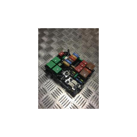Boitier servitude moteur (BSM) PEUGEOT 208 2 d’occasion