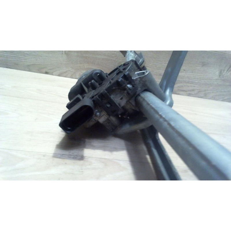 Moteur essuie glace avant SKODA FABIA 1 PHASE 1 d’occasion