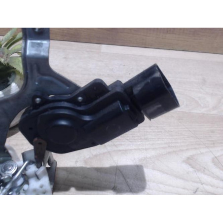 Serrure avant droit CITROEN C1 1 PHASE 1 d’occasion