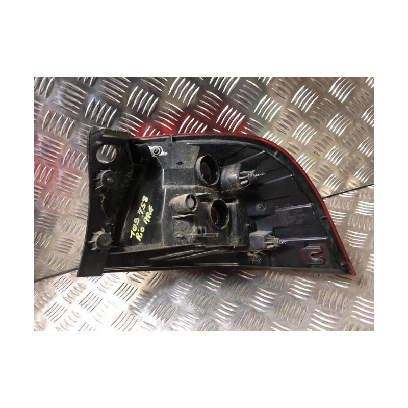 Feu arriere principal gauche (feux) KIA RIO 3 PHASE 2 d’occasion