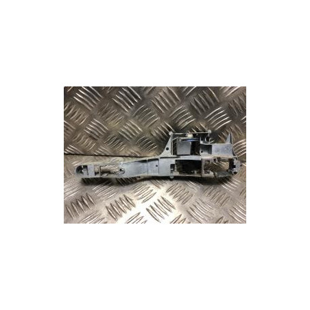 Support poignee porte avant gauche PEUGEOT 208 1 PHASE 1 d’occasion