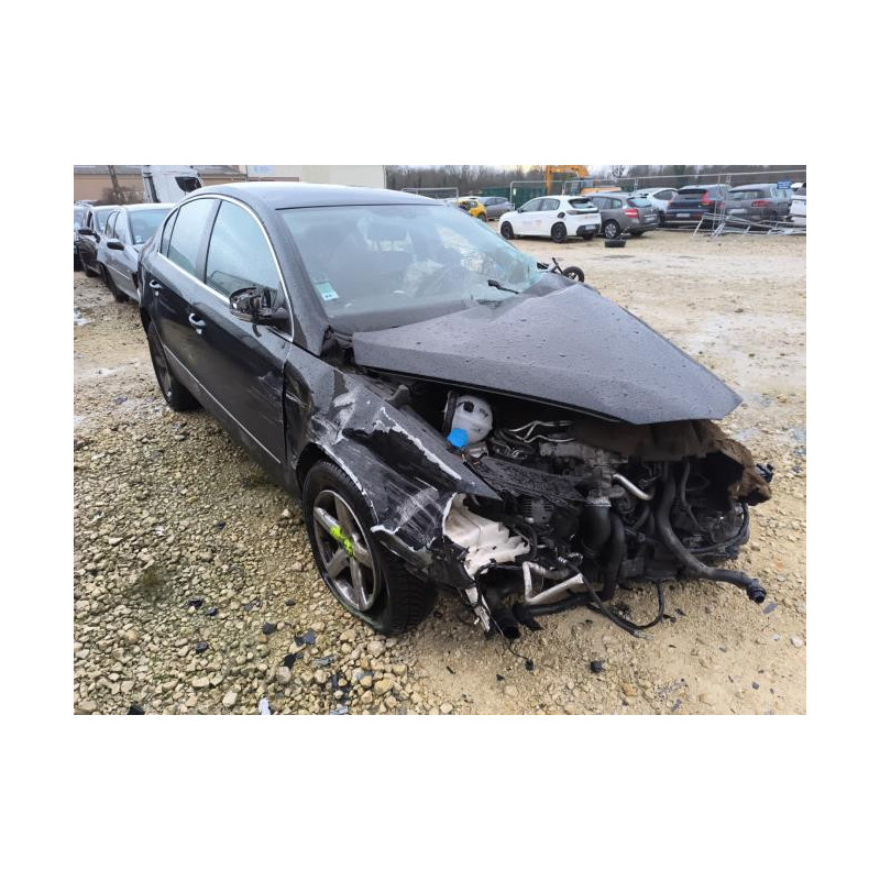 Vitre arriere droit VOLKSWAGEN PASSAT 5 d’occasion