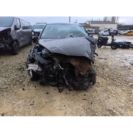 Vitre arriere droit VOLKSWAGEN PASSAT 5 d’occasion