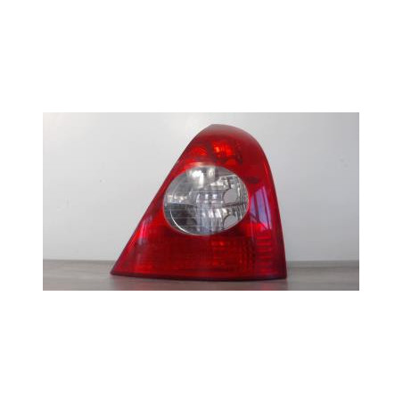 Feu arriere principal droit (feux) RENAULT CLIO 2 PHASE 2 d’occasion