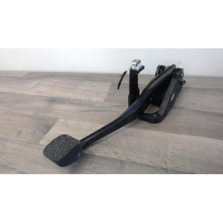 Pedale de frein MERCEDES CLASSE A 176 PHASE 1 d’occasion
