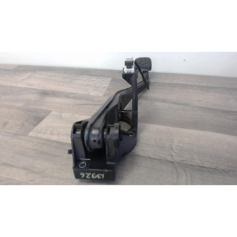 Pedale de frein MERCEDES CLASSE A 176 PHASE 1 d’occasion