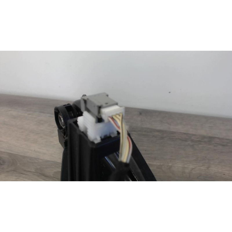 Pedale de frein MERCEDES CLASSE A 176 PHASE 1 d’occasion
