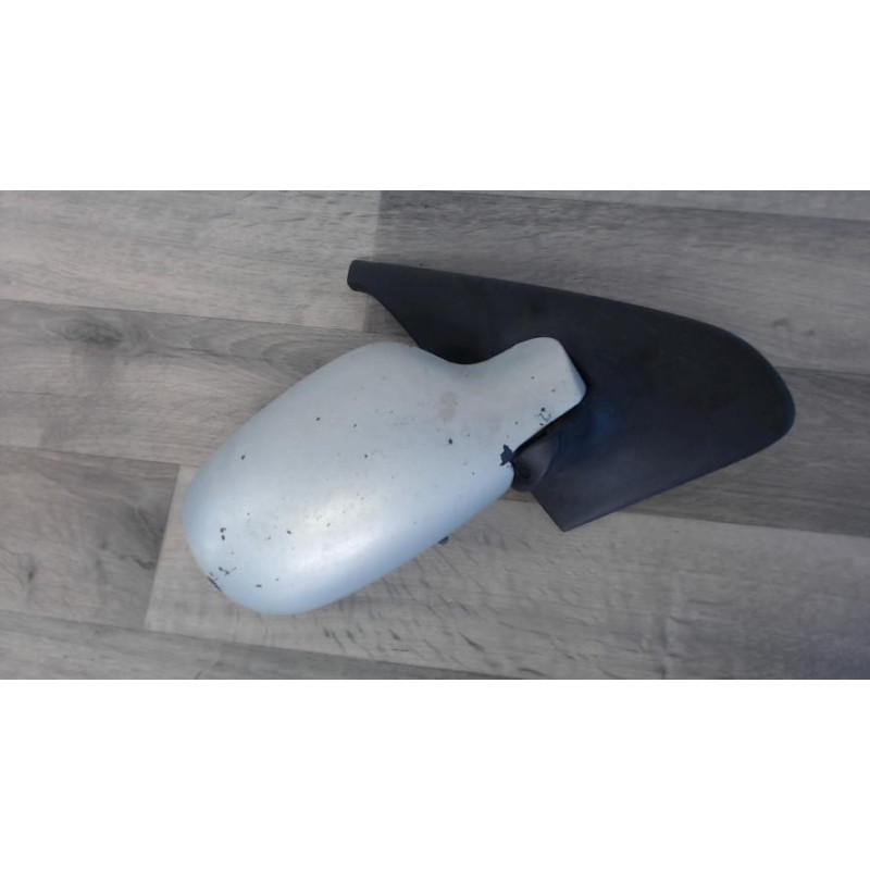 Retroviseur droit RENAULT CLIO 2 PHASE 2 d’occasion