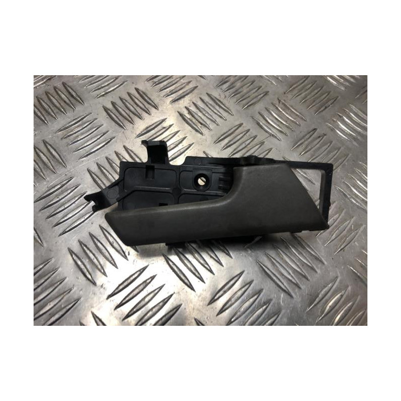 Poignee interieur avant droit CHEVROLET AVEO 1 d’occasion