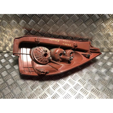 Feu arriere principal gauche (feux) MAZDA 5 1 PHASE 1 d’occasion