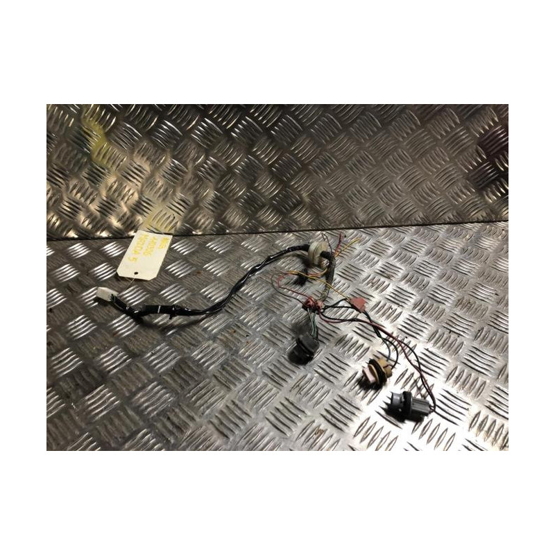 Platine feu arriere gauche MAZDA 5 1 PHASE 1 d’occasion