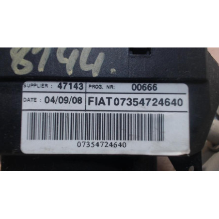Com (Bloc Contacteur Tournant+Commodo Essuie Glace+Commodo Phare) FIAT 500 2 PHASE 1 d’occasion