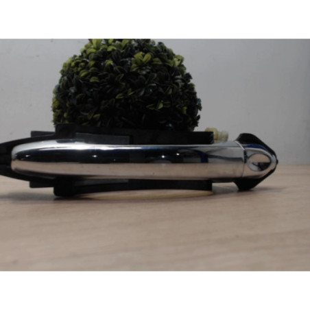 Poignee porte arriere droit ROVER 75 PHASE 1 d’occasion