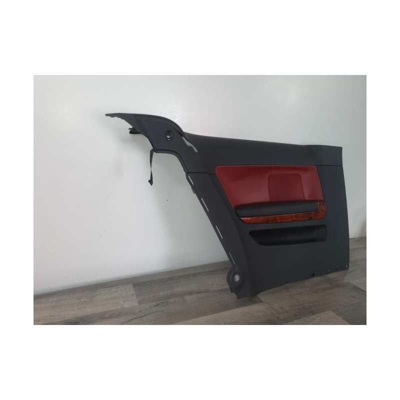 Garniture laterale arriere gauche AUDI A3 2 PHASE 1 d’occasion