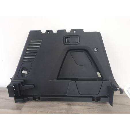 Garniture laterale arriere droite PEUGEOT 3008 2 PHASE 2 d’occasion